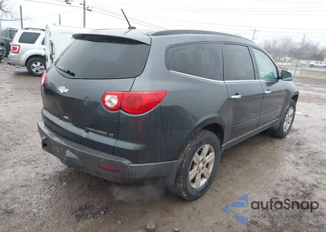 2011 Chevrolet Traverse 1Lt z USA, uszkodzony, nr VIN 1GNKVGED1BJ253203